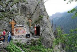 ALERTĂ! A fost chemat elicopterul la chilia părintelui Arsenie Boca, din Munţii Făgăraş