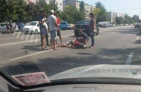 Un bărbat a fost LUAT PE SUS de pe trecerea de pietoni şi aruncat 10 metri prin aer, în Constanţa