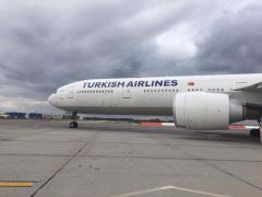 Aterizare de urgenţă pe Aeroportul Otopeni! Un zbor al companiei Turkish Airlines a fost direcţionat pe aeroportul din Capitală