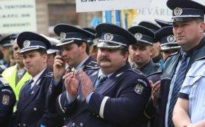 Care va fi noul MOD DE CALCUL pentru PENSIILE militarilor şi poliţiştilor. SCHIMBĂRI MAJORE din 15 septembrie