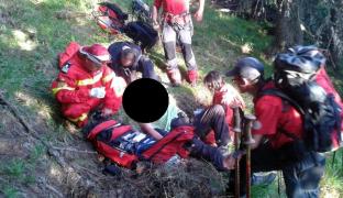 ACCIDENT MORTAL la Borșa. Un bărbat s-a prăbuşit de la mare înălţime, lângă pârtiile de ski, în timp ce zbura cu parapanta
