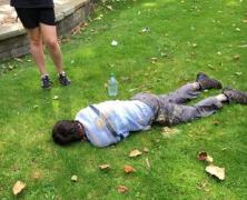 Fenomenul "The Walking Dead"! Un alt oraș e "invadat" de oameni care arată ca niște ZOMBI, după ce consumă drogul Spice. IMAGINI ȘOCANTE