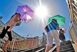 AVERTISMENT pentru bucureşteni: COD PORTOCALIU de caniculă și nopți tropicale!