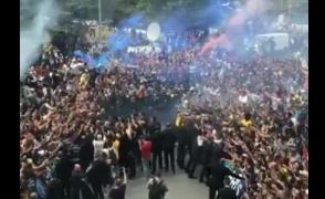 VIDEO Nebunie la Paris, acolo unde a ajuns CEL MAI SCUMP jucător din istoria fotbalului