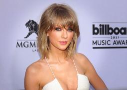 DJ acuzat de Taylor Swift că i-a băgat mâna sub rochie şi a atins-o pe fund: 'Am fost în stare de şoc în faţa a 13.000 de fani'