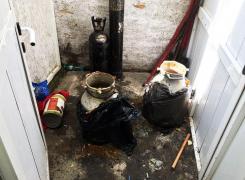 Imagini de GROAZĂ în bucătăria unei terase din Eforie Sud! Ce au descoperit comisarii de la Protecţia Consumatorilor - GALERIE FOTO