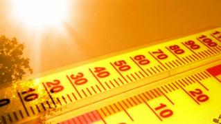 TEMPERATURI ridicate în acest week-end! Meteorologii anunță unde se vor înregistra peste 35 de grade