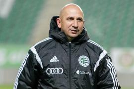 Fotbal: Vasile Miriuță a semnat un contract până în 2019 cu FC Dinamo