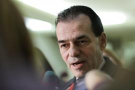 Orban către Tudose: Unde să-şi ţină românii banii, Terente? Să-i ţină sub saltea, la ciorap, sau în borcan?