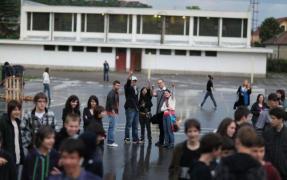 Primăria Capitalei recomandă încetarea cursurilor! ORDIN DE URGENȚĂ pentru școlile din Capitală, din cauza furtunilor şi ploilor torenţiale