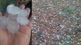 Turnu Măgurele, CIURUIT de grindină cât oul. Timp de 15 minute, bucățile de gheață au făcut prăpăd în oraș (GALERIE FOTO)