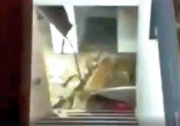 Vijelia a lovit TERIBIL la Mogoşoaia! S-a prăbuşit TAVANUL Centrului Naţional de Fotbal, după ce apa s-a infiltrat în plafon! (VIDEO)