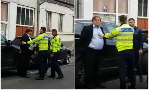 A fost REŢINUT un celebru cardiolog mureşean! Medicul a fost ÎNCĂTUŞAT în plină stradă, după ce a bruscat un poliţist (VIDEO)
