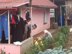 Încă un bărbat ucis de tulburel. A intrat în beci de dimineaţă, a fost găsit seara, când au început să-l caute vecinii