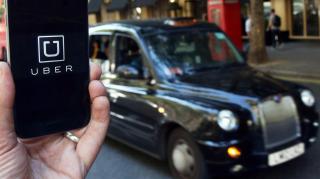 Uber a pierdut licența de funcționare în Londra! Compania ar folosi un soft care blochează accesul autorităților la aplicație