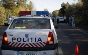 Traficul a fost blocat pe DN1, în urma unui accident violent, cu trei maşini