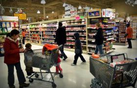 Un cunoscut lanţ de magazine din România DISPARE de pe piaţă! Anunţul a fost făcut astăzi!