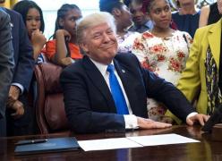 Donald Trump șochează din nou! Președintele SUA amintește de datoriile statului Puerto Rico, după ce țara a fost devastată de uraganul Maria