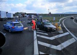 CARAMBOL VIOLENT pe o autostradă din Italia, surprins LIVE de un tânăr din Cluj! Ce a făcut ROMÂNUL, imediat după nenorocire (VIDEO)