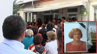 Lacrimi de durere la Spitalul Județean din Focșani. Colegii asistentei spulberate de un şofer neatent şi-au luat adio de la Simona, plângând