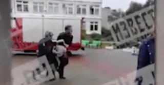 Atac armat la o şcoală din Moscova! Un elev a deschis focul, sunt cel puţin 5 victime