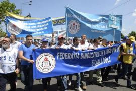 Profesorii anunţă PROTESTE la început de an şcolar! Sindicaliştii din Învăţământ cer negocieri la masa Guvernului