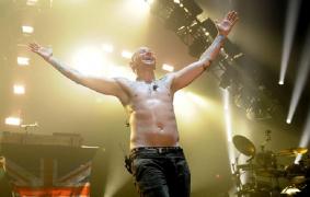 ULTIMA POZĂ cu Chester Bennington. Ce făcea solistul de la Linkin Park, cu doar câteva zile înainte de a se sinucide