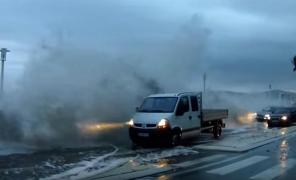 40.000 de case au rămas fără curent electric în prima zi a anului. Furtuna Carmen loveşte Europa (video)