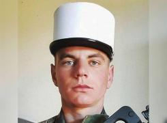 Un fost militar din Legiunea Străină a fost rupt în bătaie de bodyguarzii unui club din Cluj: 'M-am trezit culcat la pământ din câţiva pumni' (Foto)