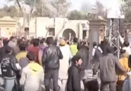 Fetiţă de doar 7 ani, violată şi ucisă cu sălbăticie, iar autorităţile nu au identificat niciun suspect. Cazul a stârnit un val de proteste violente