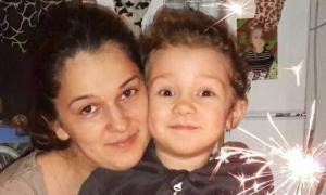 Mesajul disperat al unei mame din Cluj, ignorată de medici după ce a ajuns la spital cu fetiţa bolnavă: 'Își tușea plămânii și stomacul afară zi și noapte' (Foto)