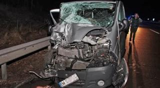 Două maşini româneşti s-au făcut praf pe o autostradă din Germania. Cel puţin 4 victime în accident
