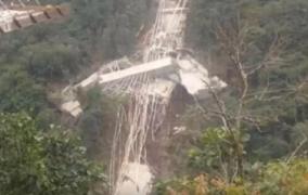 Imagini dramatice în Columbia! Nouă muncitori au murit, după ce un pod aflat în construcție s-a prăbușit parțial