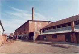 Accident de muncă la o fabrică din Arad. Un muncitor a murit sufocat într-un siloz