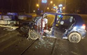Accident grav la Iași! Un tânăr de 30 de ani a fost aruncat prin parbriz și a zburat câțiva metri prin aer, după ce mașina sa s-a izbit violent de un monument. Bărbatul nu a mai putut fi salvat