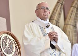 Omenirea, în pragul unui război nuclear. Papa Francisc: "Îmi este foarte teamă de asta, cred că suntem pe muchie de cuţit"