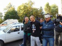 Gălăţeanul de 24 de ani care a omorât doi copii cu maşina şi a fugit de la locul accidentului a fost prins conducând fără permis