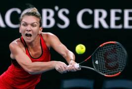 Simona Halep a pierdut finala Australian Open în fața Carolinei Wozniacki. Românca nu mai e numărul 1 mondial