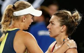 Caroline Wozniacki către Simona Halep: "Ştiu că e greu, iartă-mă, te rog, Simona!"