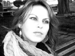 O tânără româncă a dispărut fără urmă din Ravenna, Italia! Mama fetei face un apel disperat pe Facebook: "Unde ești puiul mamei?"