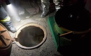 Accident groaznic la reţeaua de termoficare din Bucureşti. Muncitorul care a scăpat cu viaţă era în timpul liber, venise să-şi ajute colegul