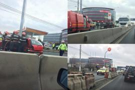 Accident pe DN1, la Otopeni, în urmă cu puțin timp, după ce o mașină s-a izbit de parapet (Foto)