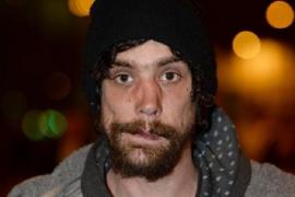 "Eroul" atentatului de la Manchester era de fapt un hoț ordinar! Chris Parker a recunoscut că a furat geanta unei bunici lângă care zăcea cadavrul nepoatei și telefonul unei adolescente rănite