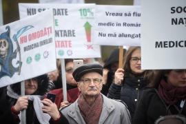 Peste 75% din medicii de familie au semnat prelungirea contractelor cu casele de asigurări. Medicii fac acuzaţii grave la adresa sistemului de sănătate
