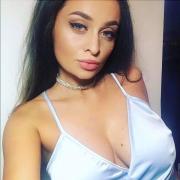 Mesaje emoționante pentru Monalisa, tânăra artistă din Pitești care a murit la 26 de ani (Foto)