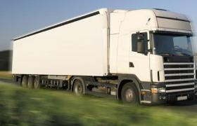 O româncă a fost atacată de un şofer de TIR, în Italia. Femeia a fost jefuită şi abuzată