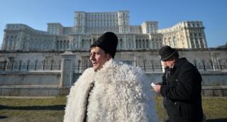 Ciobanii iau cu asalt Capitala. Oierii vin la București să-i ceară socoteală ministrului Daea