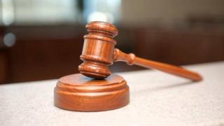 Elveția transformă în lege un referendum privind abuzatorii de copii. Interdicția e pe viață