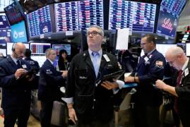 Panică la bursele din Europa și Asia, după declinul de pe Wall Street. Indicii Dow Jones şi S&P au scăzut pentru a doua zi consecutiv