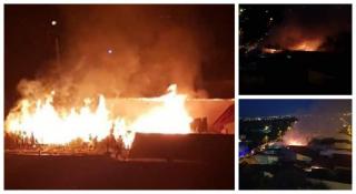 Incendiu puternic în București, ard 2 case, în sectorul 2